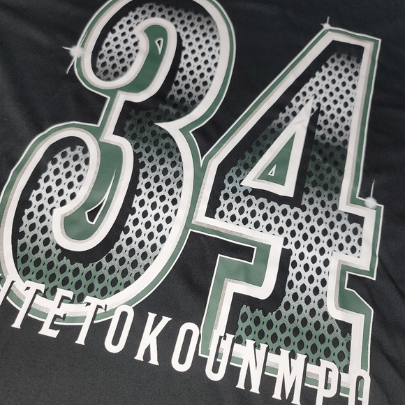 Milwaukee Bucks Giannis Antetokounmpo NBA T-Shirt Size Men's XL NWT. - Picture 6 of 7